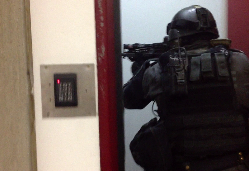 SWAT Through the door